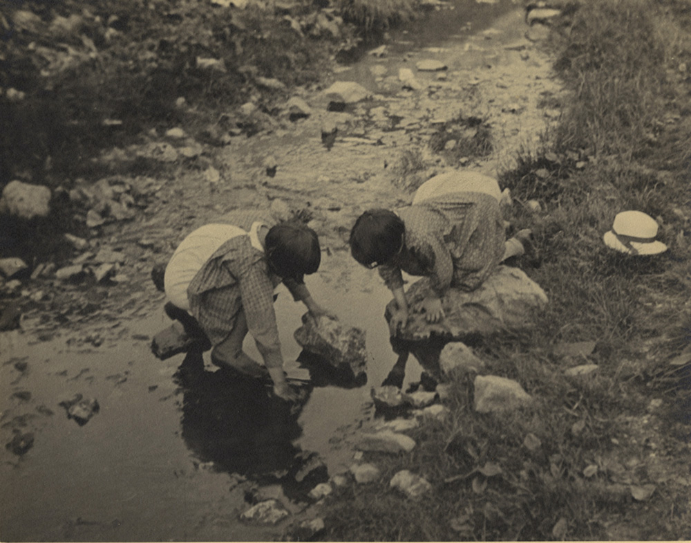 Alexis Delcroix - Les Jeunes Pecheuses (Young Fisherwomen)
