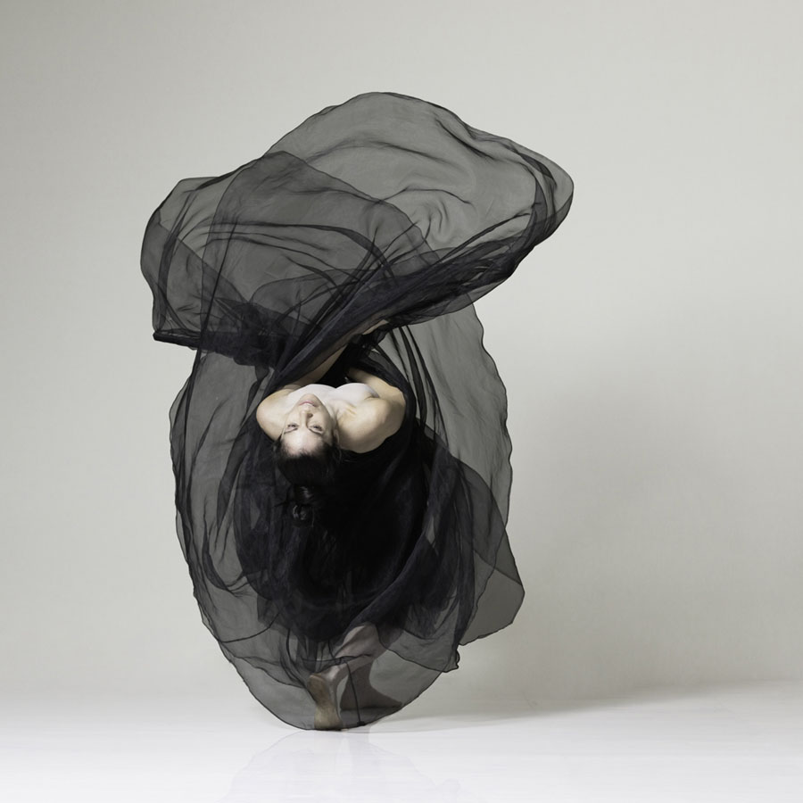 Lois Greenfield - Maureen Fleming, The Immortal Rose Lois Greenfield - Maureen Fleming, The Immortal Rose