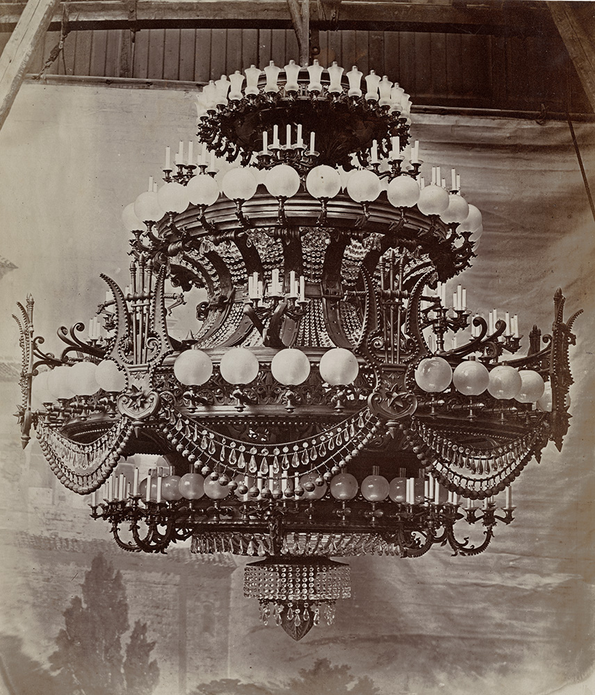 Louis-Émile Durandelle - Le Nouvel Opera de Paris, Bronzes, Candelabraes, Lustres, Torcheres--Appliques--Lampadaires Louis-Émile Durandelle - Le Nouvel Opera de Paris, Bronzes, Candelabraes, Lustres, Torcheres--Appliques--Lampadaires