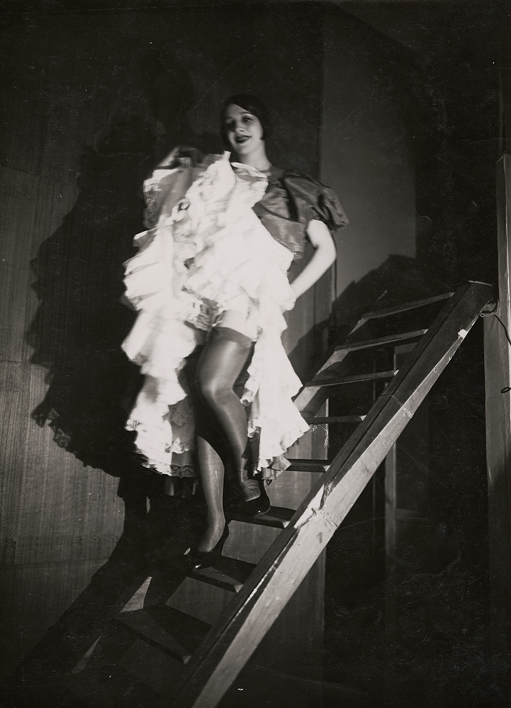 Germaine Krull - French Cancan Germaine Krull - French Cancan