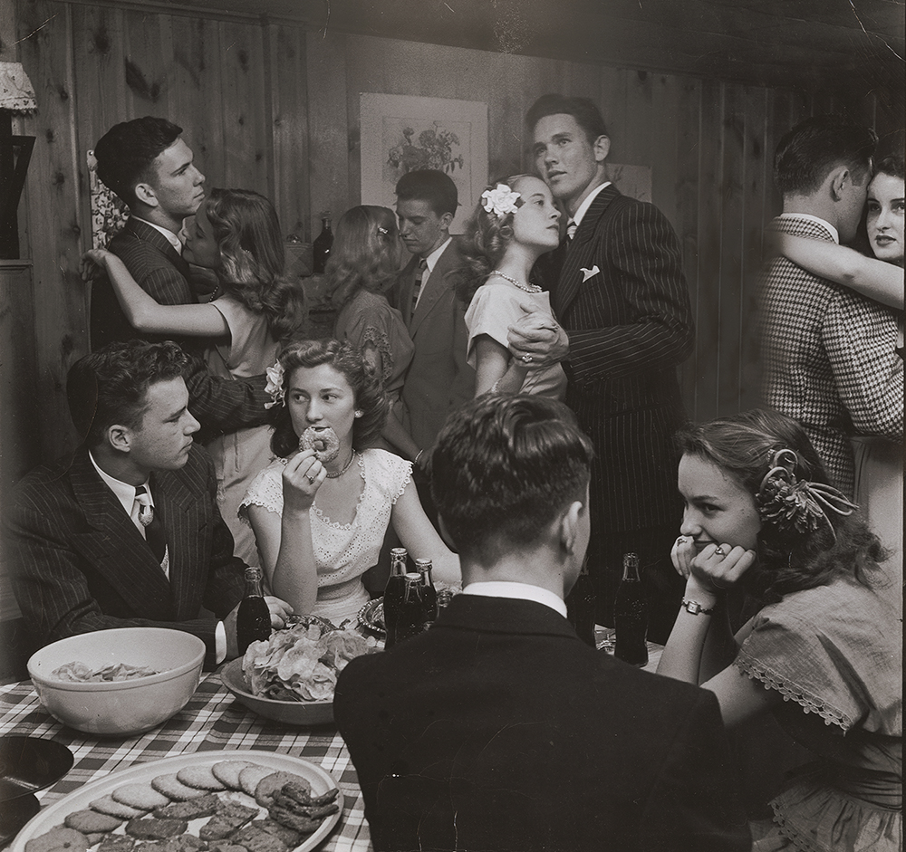Nina Leen - Teenagers