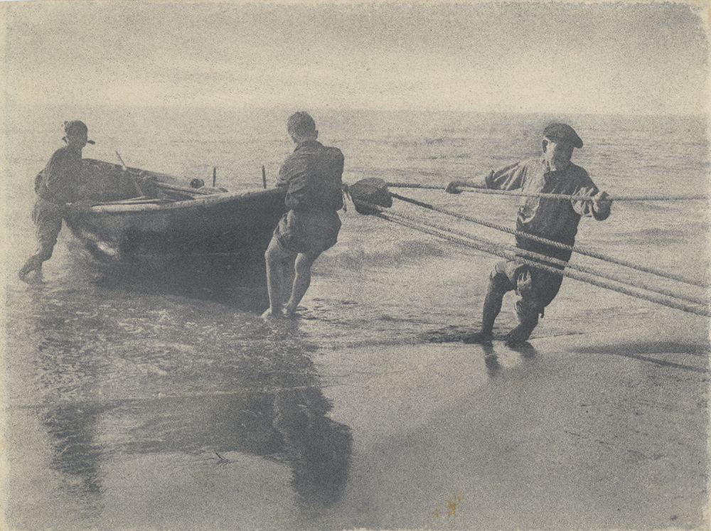 Miguel Botella Donderis - Varando (Fishermen with Boat)