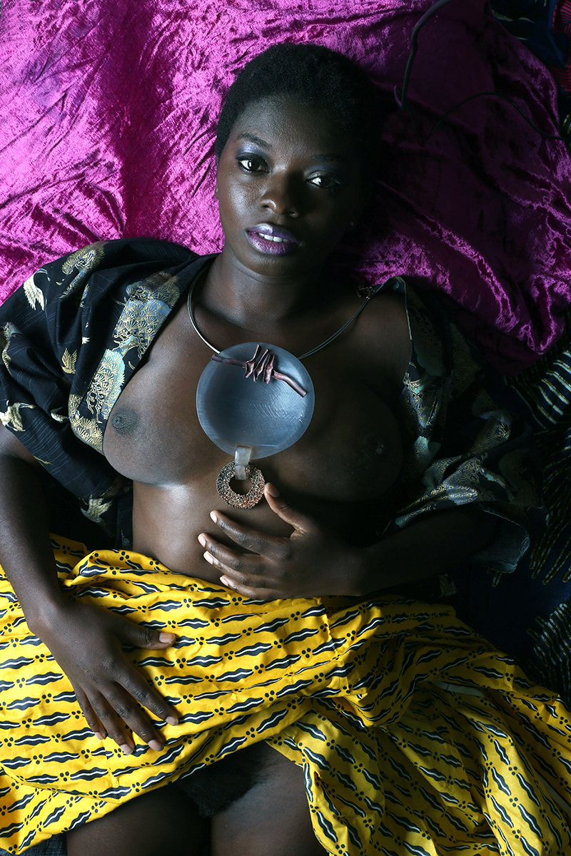 Thomas John Shillea - Esther with Jewelry