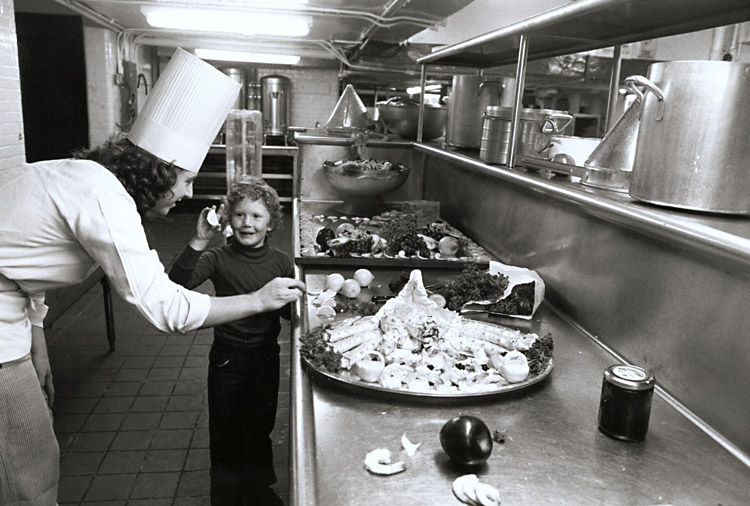 Susan McCartney - Caroline with Chef Susan McCartney - Caroline with Chef